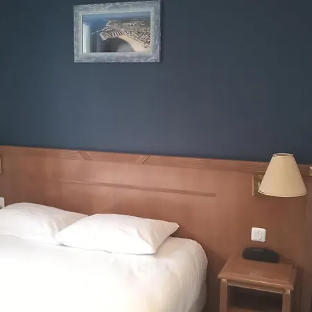 Hotel De La Perdrix Rouge