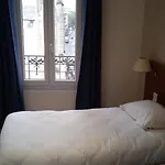 De La Perdrix Rouge מלון