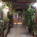 מלון De La Perdrix Rouge פריז
