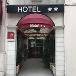 De La Perdrix Rouge 2* פריז