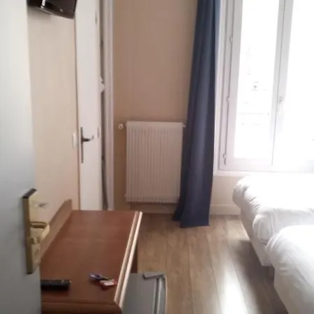 De La Perdrix Rouge Paris