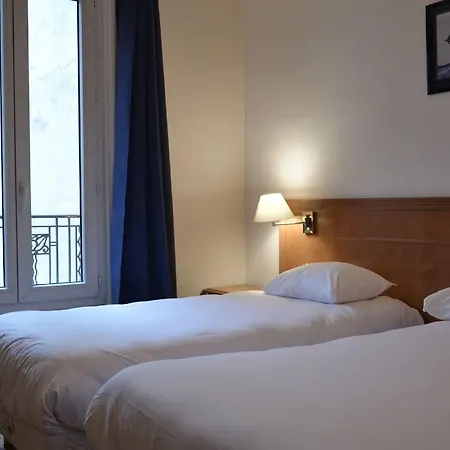 Otel De La Perdrix Rouge