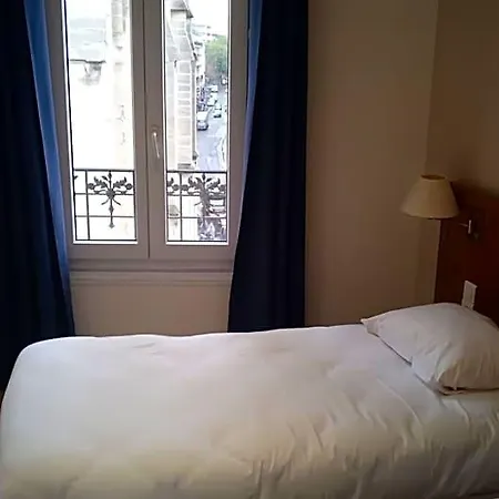 دو لا بيردري روج فندق