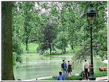 De La Perdrix Rouge Otel