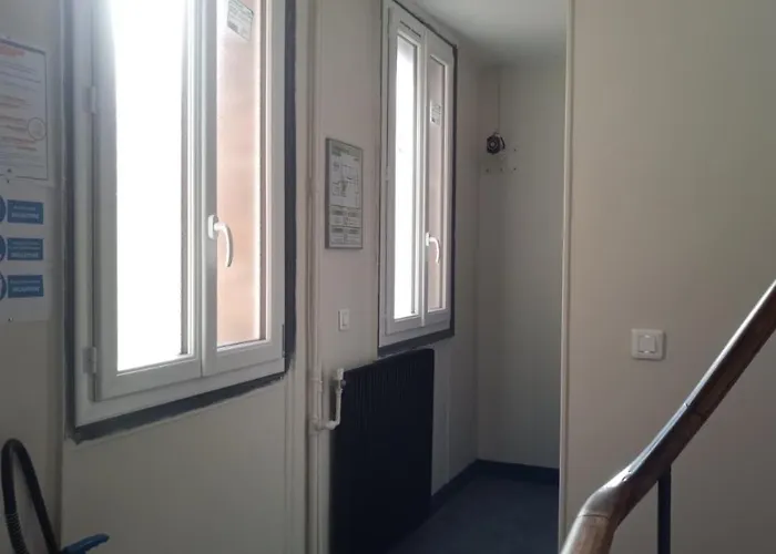 De La Perdrix Rouge Hotel 2*