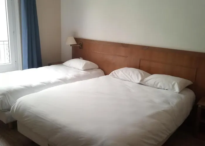 Hotel De La Perdrix Rouge Parigi