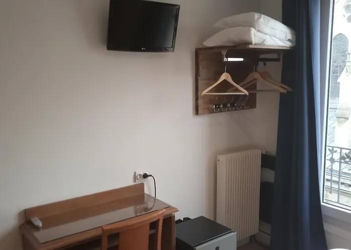 De La Perdrix Rouge Hotel Parigi