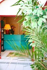 De La Perdrix Rouge Hotel Parigi